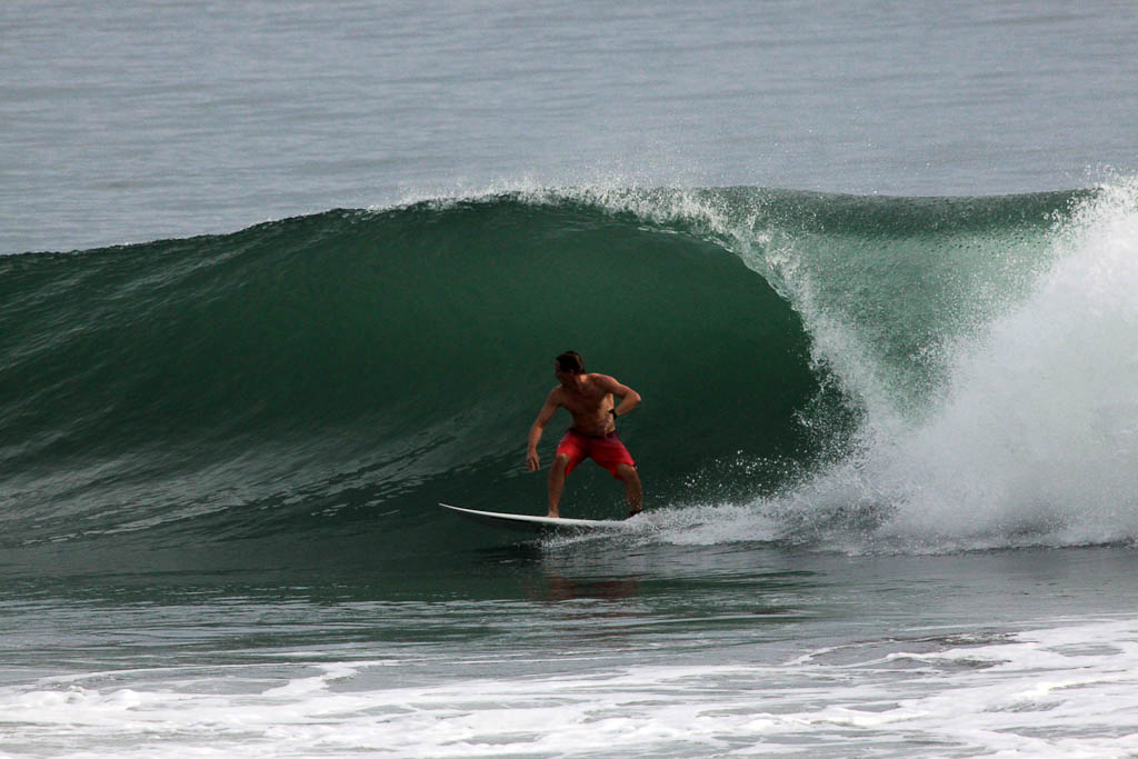 hermosa surf contest under the curl 
 - Costa Rica